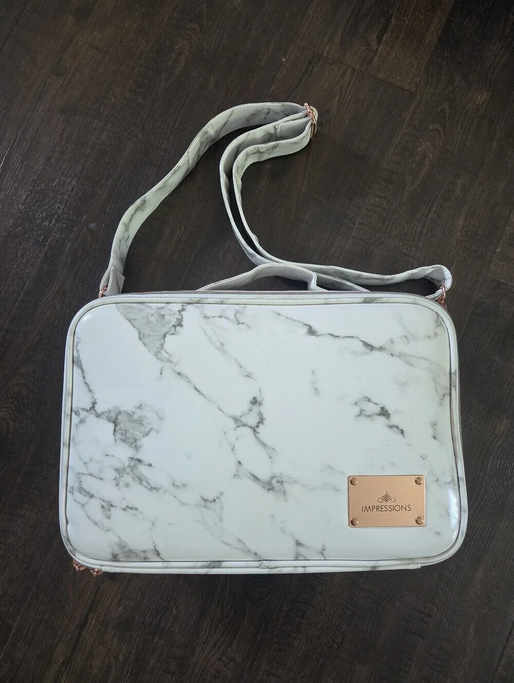 Impressions Vanity C'est La Vie Marble Makeup Carry Case with Adjustable Divider